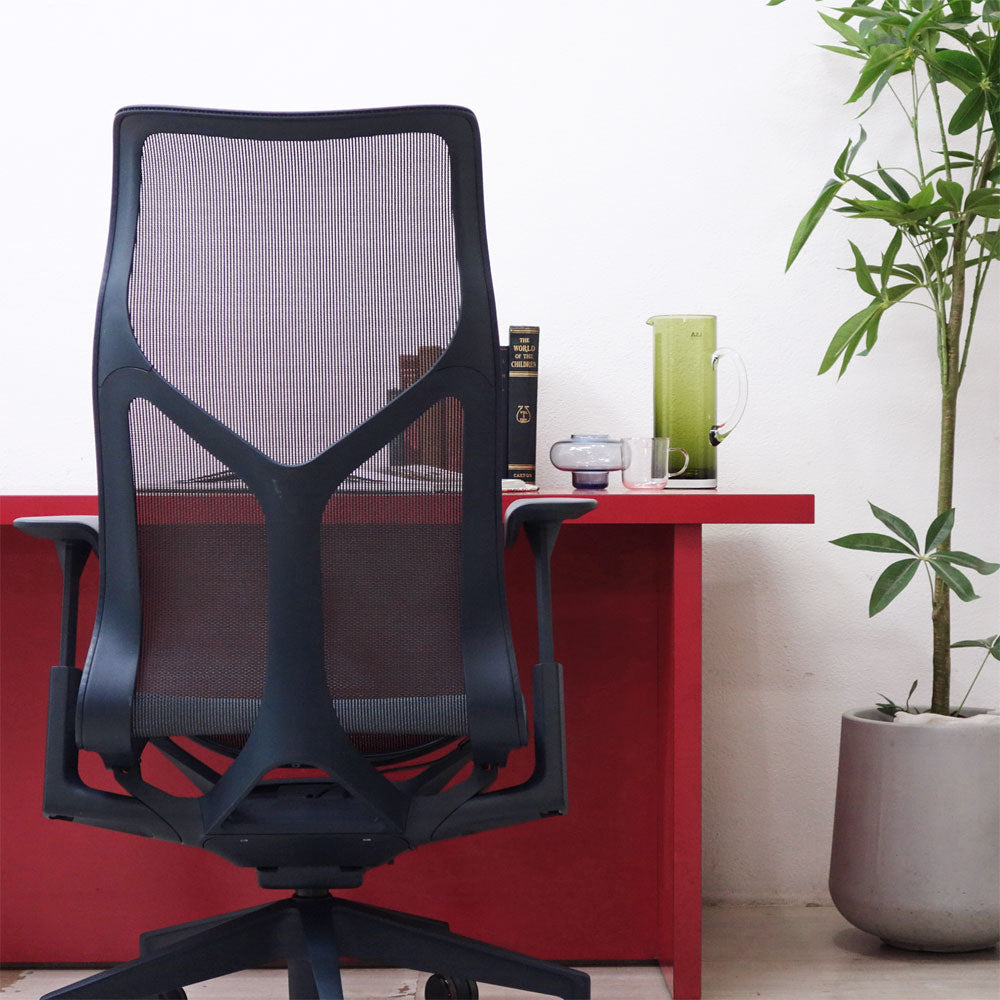 ハーマンミラー HermanMiller コズムチェア Cosm Chair ナイトフォール ハイバック ハイトアジャスタブルアーム Studio7.5デザイン 2021年製 ～最高の座り心地～