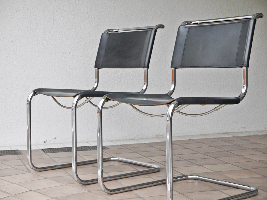 トーネット THONET S33 サイドチェア ブラックレザー カンティレバーチェア バウハウス BAUHAUS マルト・スタム Mart Stam モダンデザイン 定価188,100円 買い取りしました。