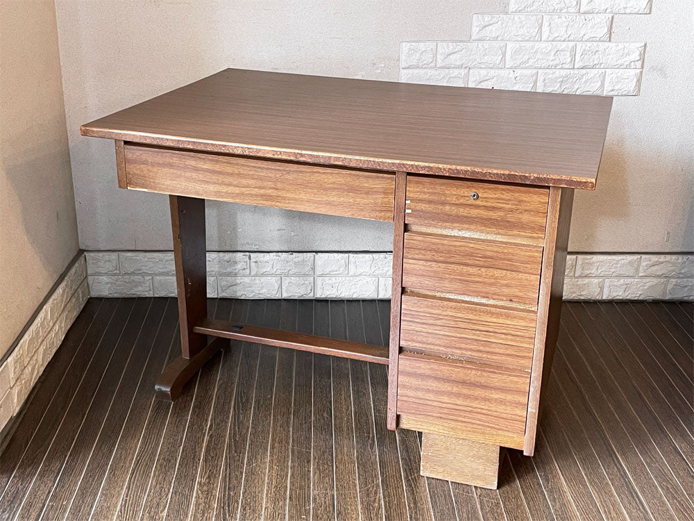 ジャパンビンテージ Japan Vintage 古い木味のデスク 片袖机 抽斗5杯 W105cm メラミントップ 作業台 昭和レトロ 古家具  中古品  買い取りしました。