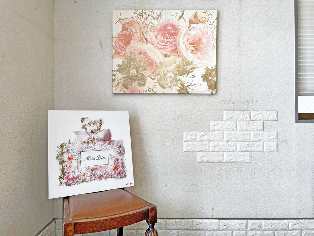 オリバー・ガル Oliver Gal ブルーミングラブ BLOOMING LOVE ミスディオール MISS DIOR & サービングフラワー SERVING FLOWERS キャンバスアート ウォールアート ポップアート 計2点  中古品  買い取りしました。