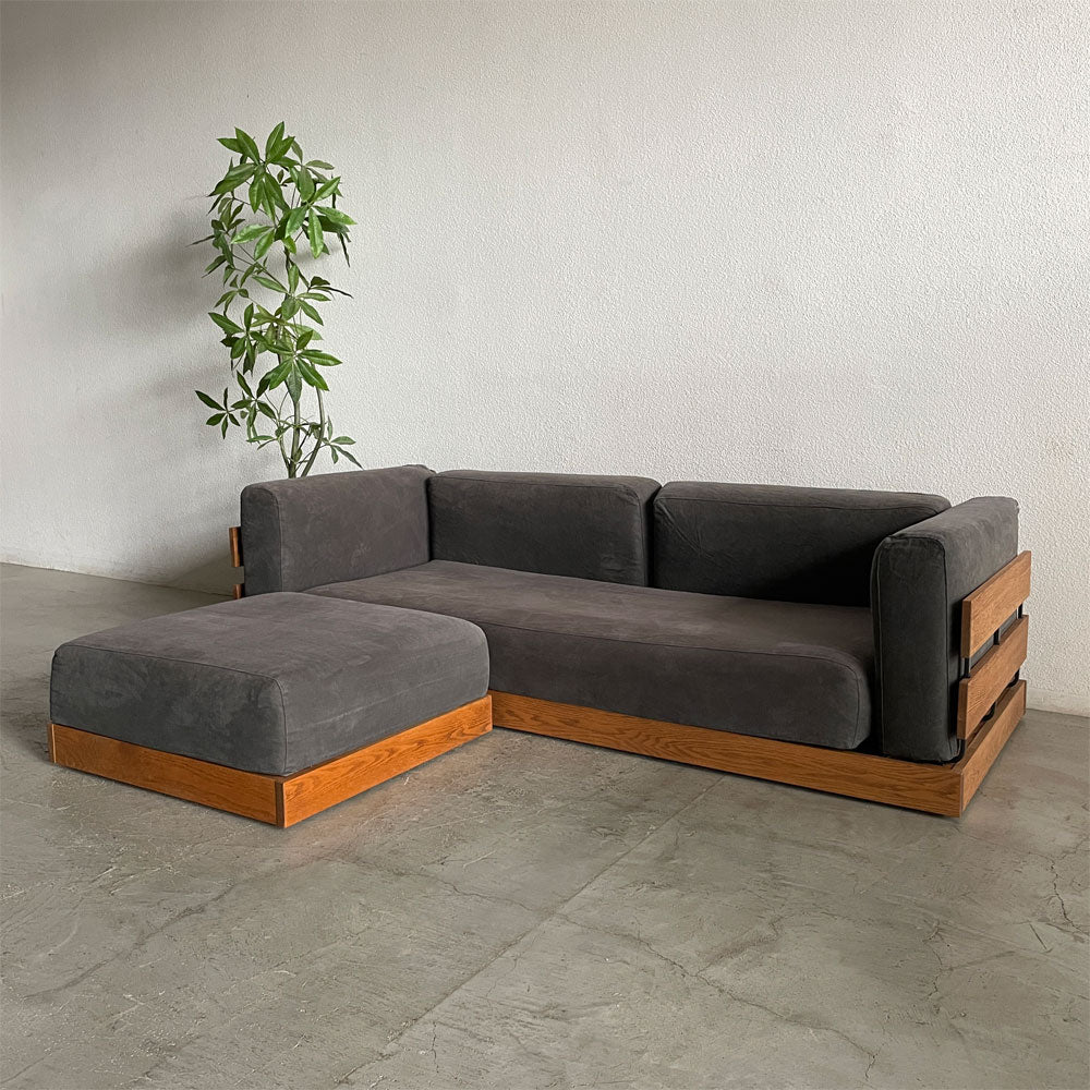 モモナチュラル Momo Natural エヌ・ボックス ソファ 3P ＋ オットマン N.BOX SOFA 3P + OTTOMAN L オーク材 旧型 ウッドベースタイプ 参考合計価格約26万円 ～ 趣あるスリング構造の箱型ソファ！ ～