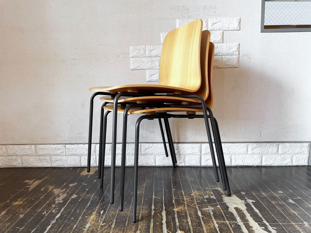 バイインテリアズ by interiors エフシーチェア FC ダイニングチェア スタッキングチェア 杉材 スチール脚 定価￥53,900- 計3脚 中古品  買い取りしました。