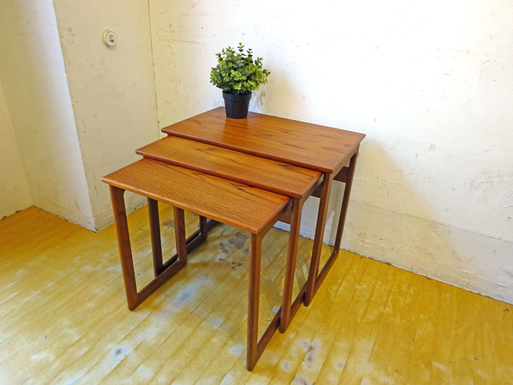 デンマーク ビンテージ Denmark Vintage ネストテーブル nest table チーク材  下北沢店 中古品 買い取りしました。