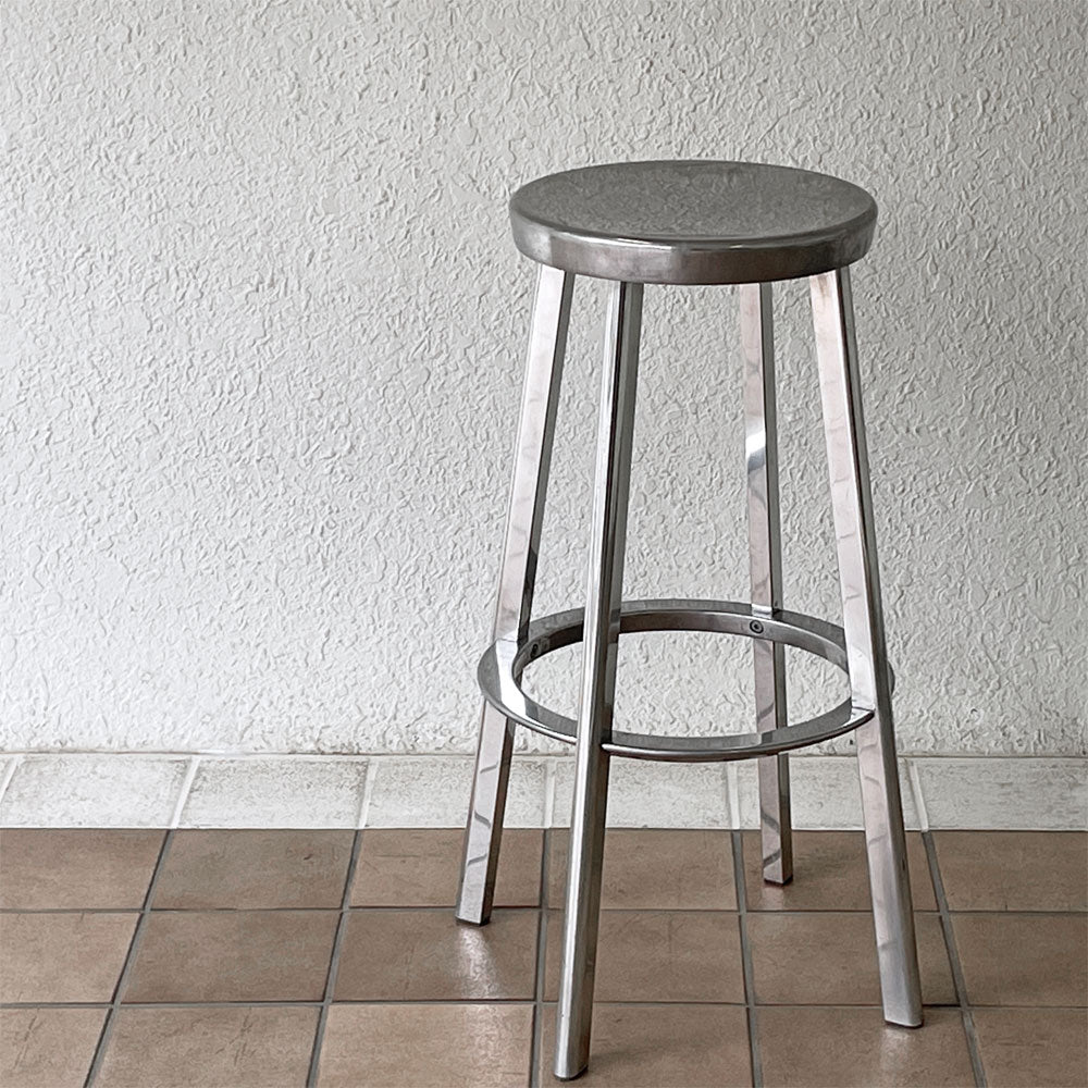  【用賀店】マジス MAGIS デジャヴ DEJA-VU STOOL カウンタースツール アルミニウム ポリッシュ 深澤直人 スーパーノーマル ミニマル 定価96,800円 買取させていただきました。