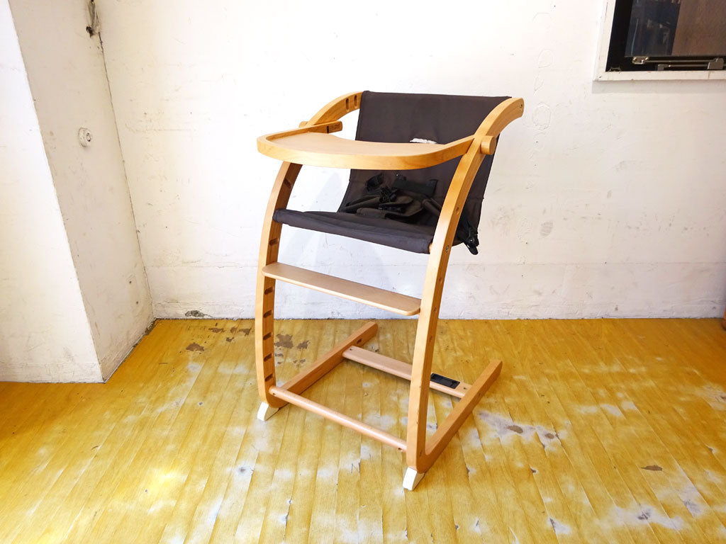 ファルスカ farska スクロールチェアプラス SCROLL CHAIR PLUS ベビーチェア ロッキングホース 新型フレーム 取説 付属品完備 中古品 買い取りしました。