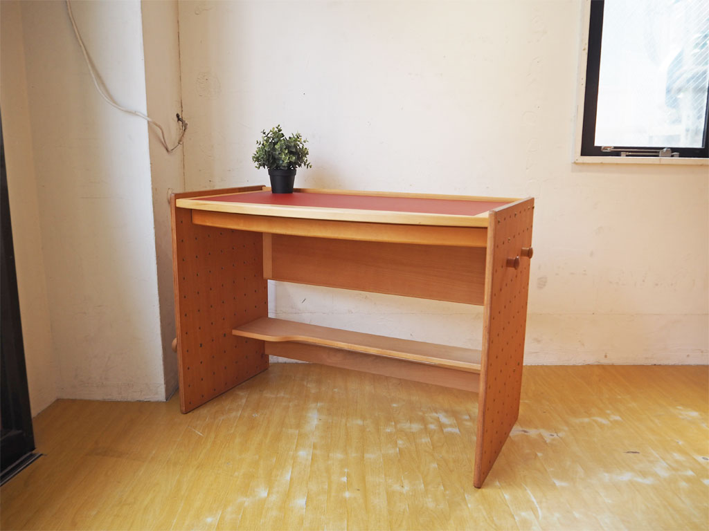 フォルミオ Formio デスク KF-01 ブナ材 ドロワー1000 フック バックハンガー リバーシブル天板 阿久津雄一 デンマーク グッドデザイン賞 中古品 買い取りしました。