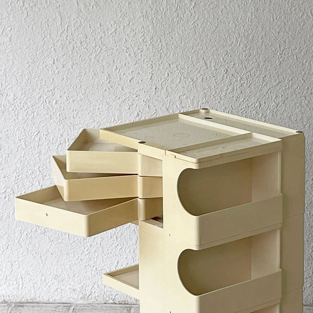 ビエッフェプラスト パドヴァ BIEFFEPLAST PADOVA ボビーワゴン 3段3トレイ ジョエ・コロンボ Joe Colombo ビンテージ ～偉才が生み出した万能ワゴン～