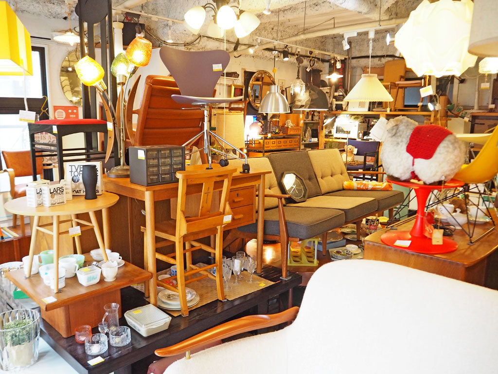 あなたに合う家具が見つかるはず！！～下北沢店からの10月の店内紹介です。