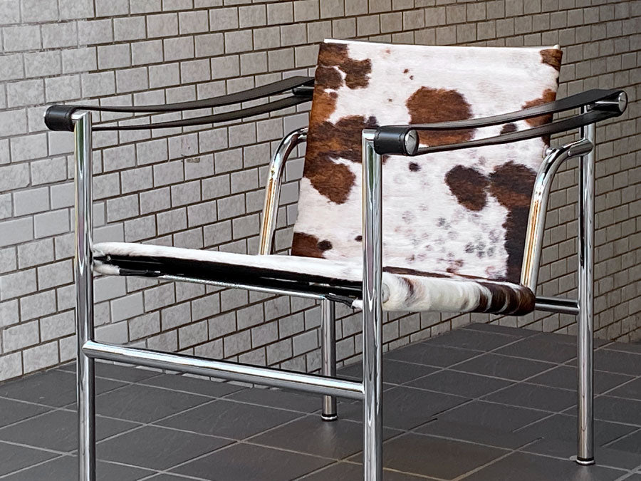 カッシーナ Cassina LC1 スリングチェア ラウンジチェア クロームフレーム ル・コルビュジェ MoMA ～自由に動く背を持つ椅子～