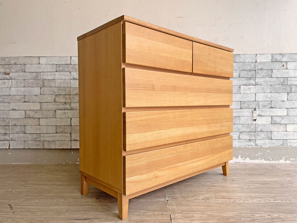 無印良品 MUJI 木製チェスト タモ材 4段 ナチュラル 抽斗5杯 幅95cm 中古品 買い取りしました。
