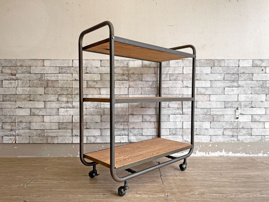 インダストリアルデザイン industrial design オープンシェルフ 3段 アイアン オーク無垢材 キャスター付き 幅84cm 店舗什器 中古品 買い取りしました。