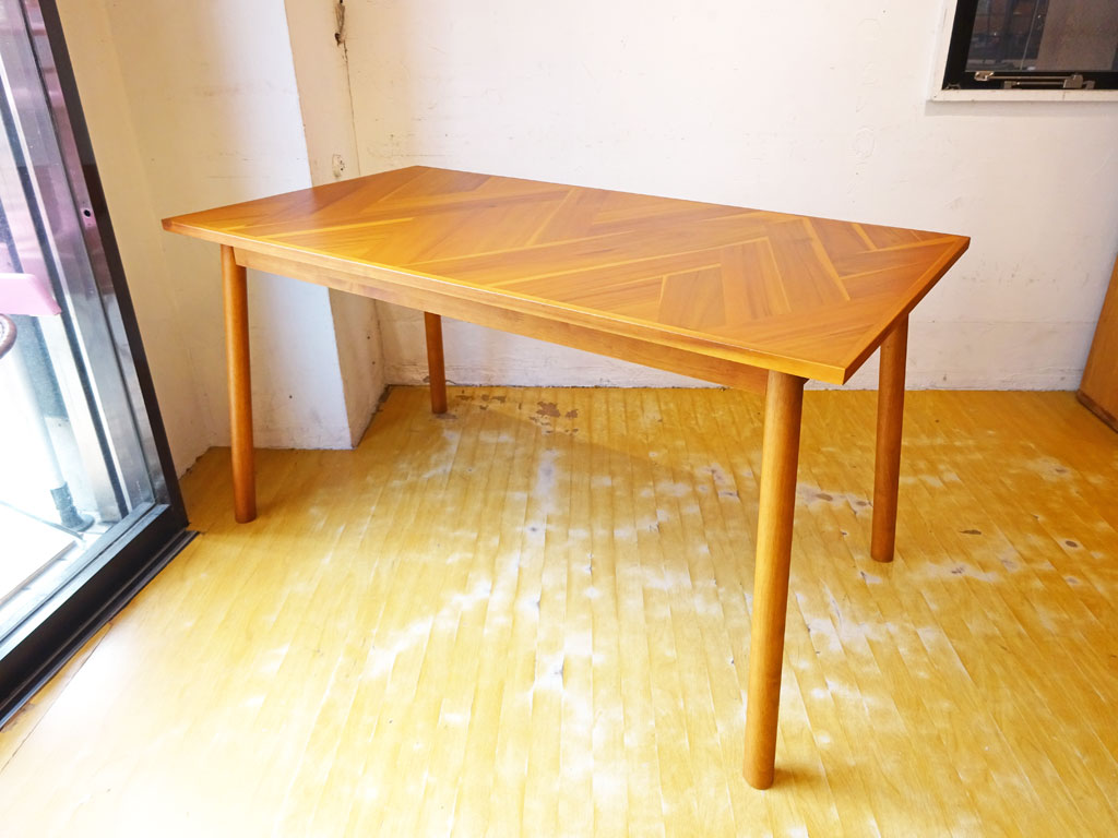 ビーカンパニー B-COMPANY ヘント HENT ダイニングテーブル L アカシア材 ヘリンボーン柄 中古品 買い取りしました。
