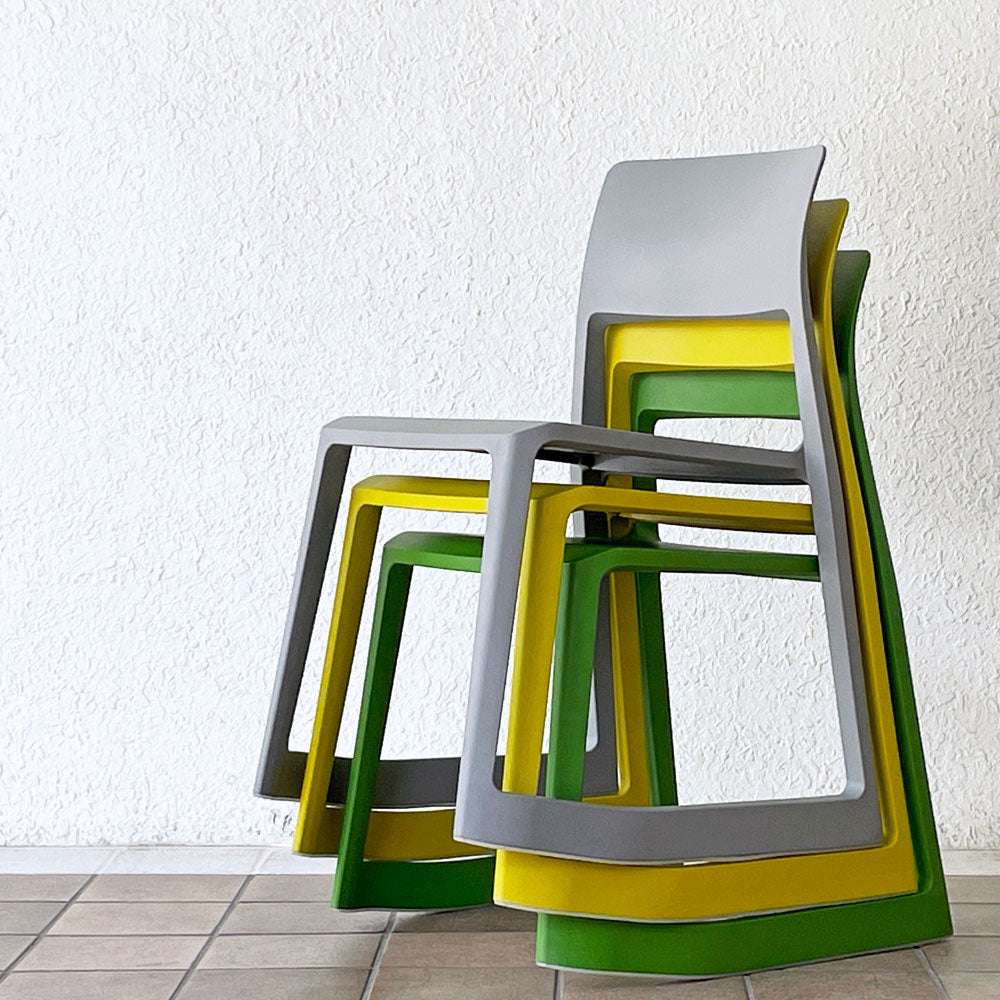  【用賀店】ヴィトラ Vitra ティプトン Tip Ton ワークチェア ダイニングチェア デスクチェア スタッキング チルト機能×3脚 買取させていただきました。