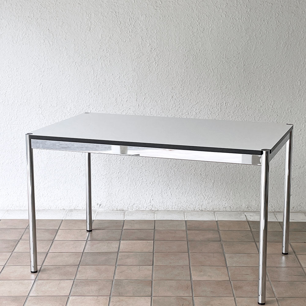 【用賀店】 USMハラー USM Haller モジュラーファニチャー USMハラーテーブル デスク W125 x D75cm パールグレーラミネート (ホワイト) 買取させていただきました。