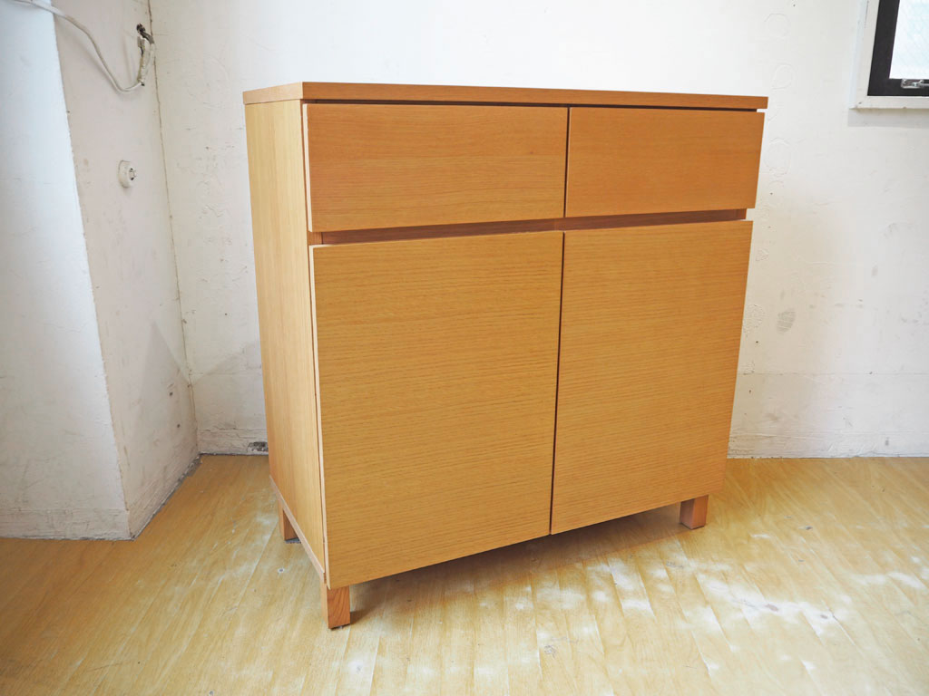 無印良品 MUJI 木製キャビネット W80cm オーク材 木製扉 ナチュラル シンプルデザイン 中古品 買い取りしました。