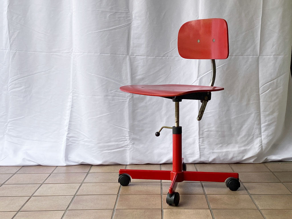 Kettel&Villadsen ケヴィチェア KEVI Chair レッド ヨルゲン・ラスムセン デスクチェア キャスターベース 北欧 デンマーク ビンテージ 中古品 買い取りしました。
