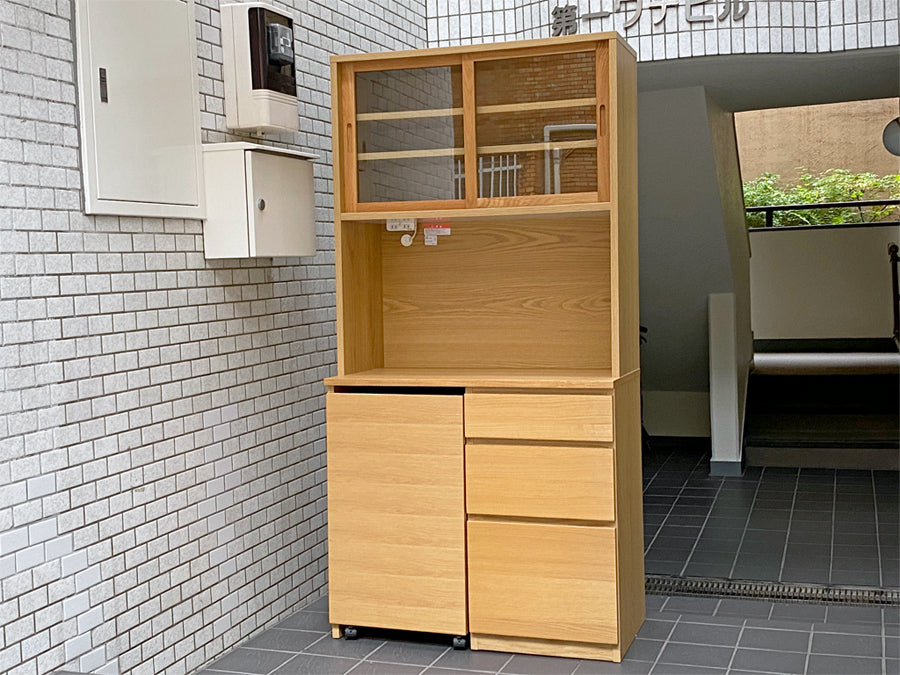 無印良品 MUJI 食器棚 カップボード ワゴン収納 オーク材 ガラス扉 引き戸 シンプル ナチュラル 　中古品 買い取りしました。