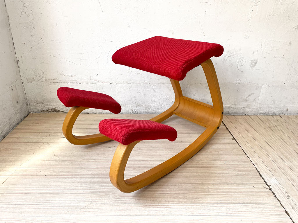 ストッケ STOKKE ヴァリエール VARIER バリアブル Variable バランスチェア ロッキング ピーター・オプスヴィック 北欧ノルウェー 中古品 買い取りしました。