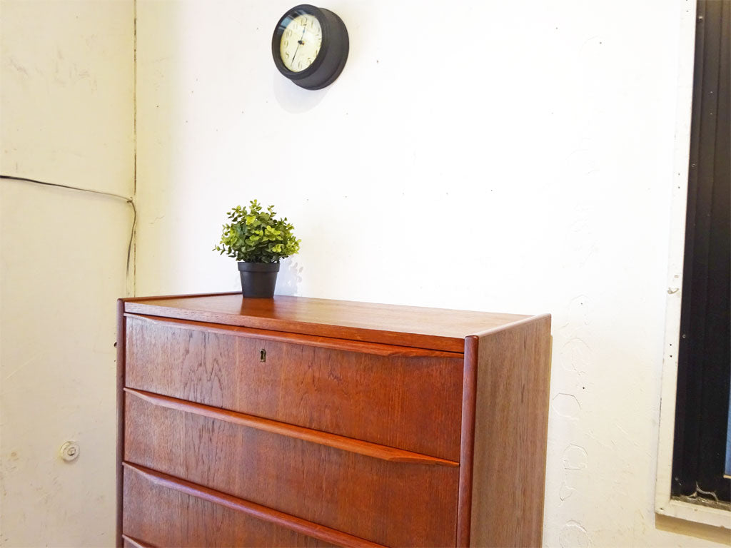 デンマーク ビンテージ Denmark Vintage チーク材 チェスト キャビネット 6ドロワー ～ 日本の家屋にも取り入れやすい北欧の収納家具