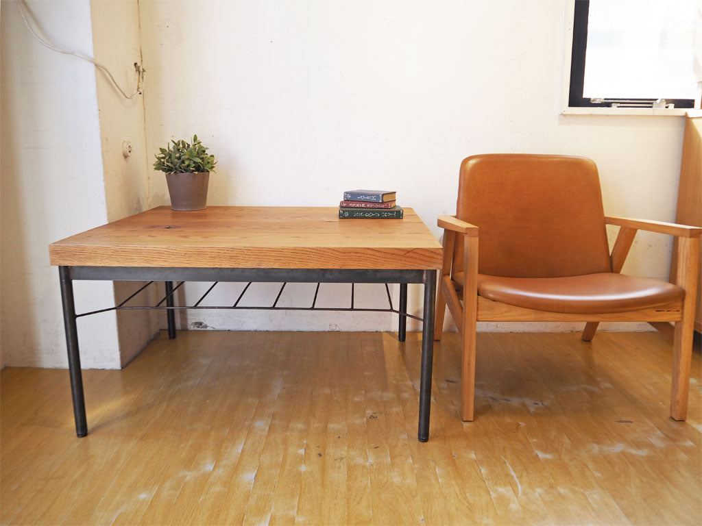 トラックファニチャー TRUCK FURNITURE オークアイアンレッグ ローテーブル OAK IRON-LEG LOW TABLE オーク無垢材 ～ 素材感をダイレクトに感じさせる無垢材天板