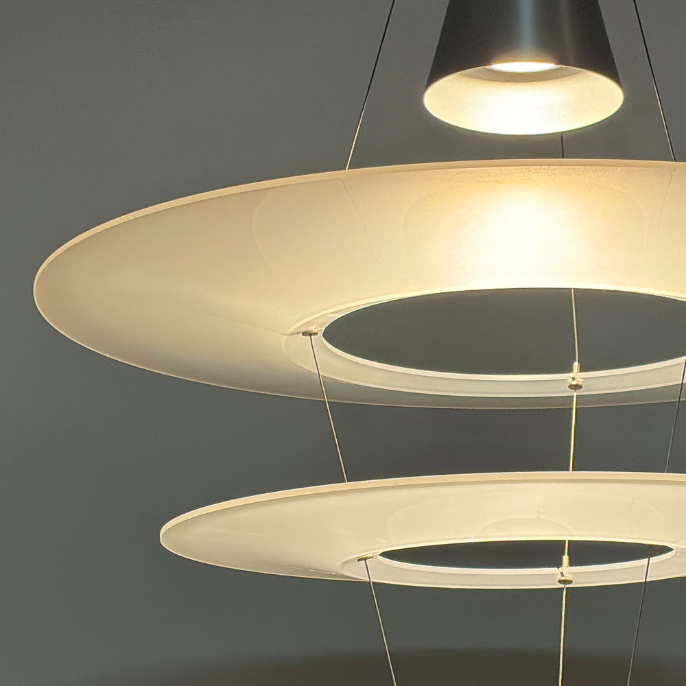 ルイスポールセン louis poulsen エニグマ Enigma 425 ペンダントライト ホワイト 内山章一 デンマーク 北欧照明 ～宙の階段～