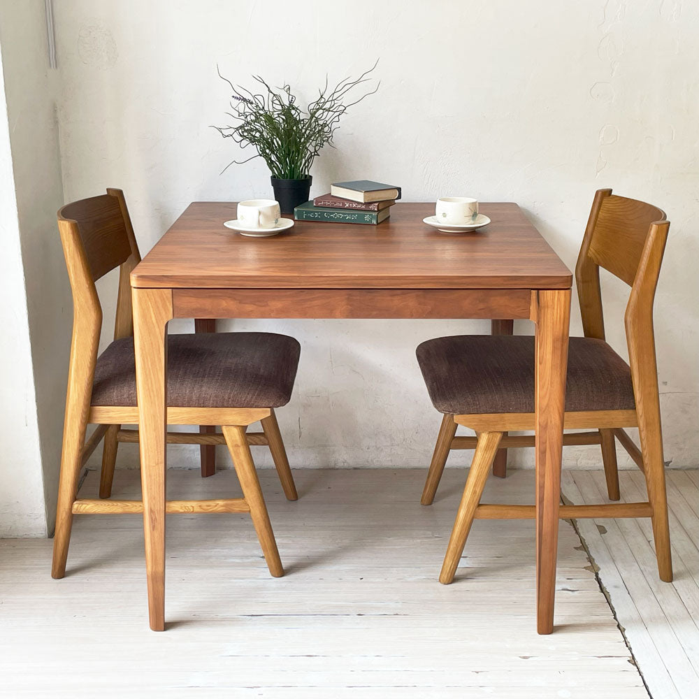 【下北沢店】フランフラン Francfranc バルス東京 レーベン ダイニングテーブル 天然木 ウォールナットカラー シンプルモダン 正方形 買取させていただきました。