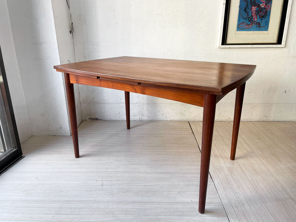 デンマークビンテージ Danish Vintage チーク材 ダイニングテーブル エクステンション 伸長式 北欧家具 中古品 買い取りしました。