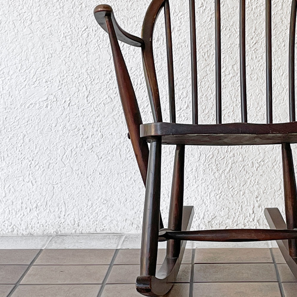 アーコール Ercol ロッキングチェア フープバック エルム材 ブルーラベル 1950年代 UKビンテージ 英国　～不便になって取り戻すもの～