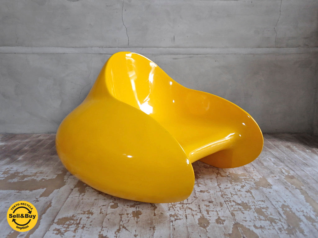 フォーミュラチェア FORMULA CHAIR リプロダクト品 エーロ アールニオ FRP製　中古品 買い取りしました。学芸大学店 出張買取もお任せ下さい。