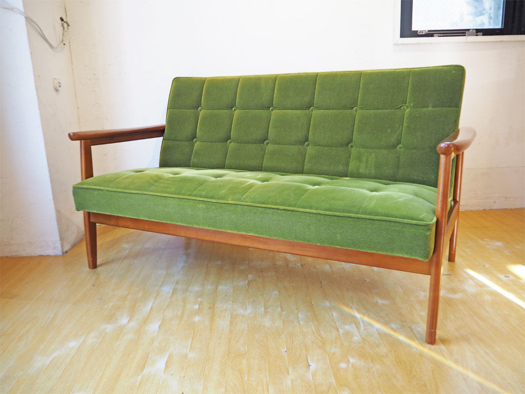 カリモク60 Kチェア 2シーター ソファ モケットグリーン レトロスタイル ミッドセンチュリー 中古品 買い取りしました。