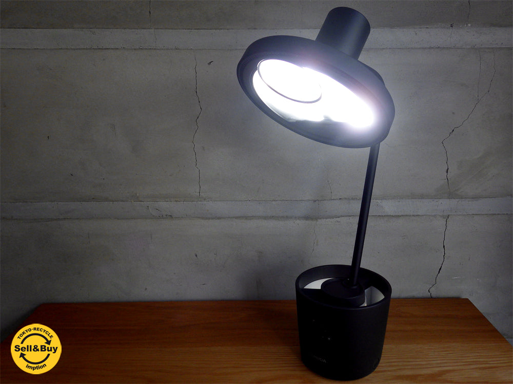 バルミューダ BALMUDA 子どもの目を守る 太陽光LEDデスクライト BALMUDA The Light L01A-BK ブラック 中古品 買い取りしました。