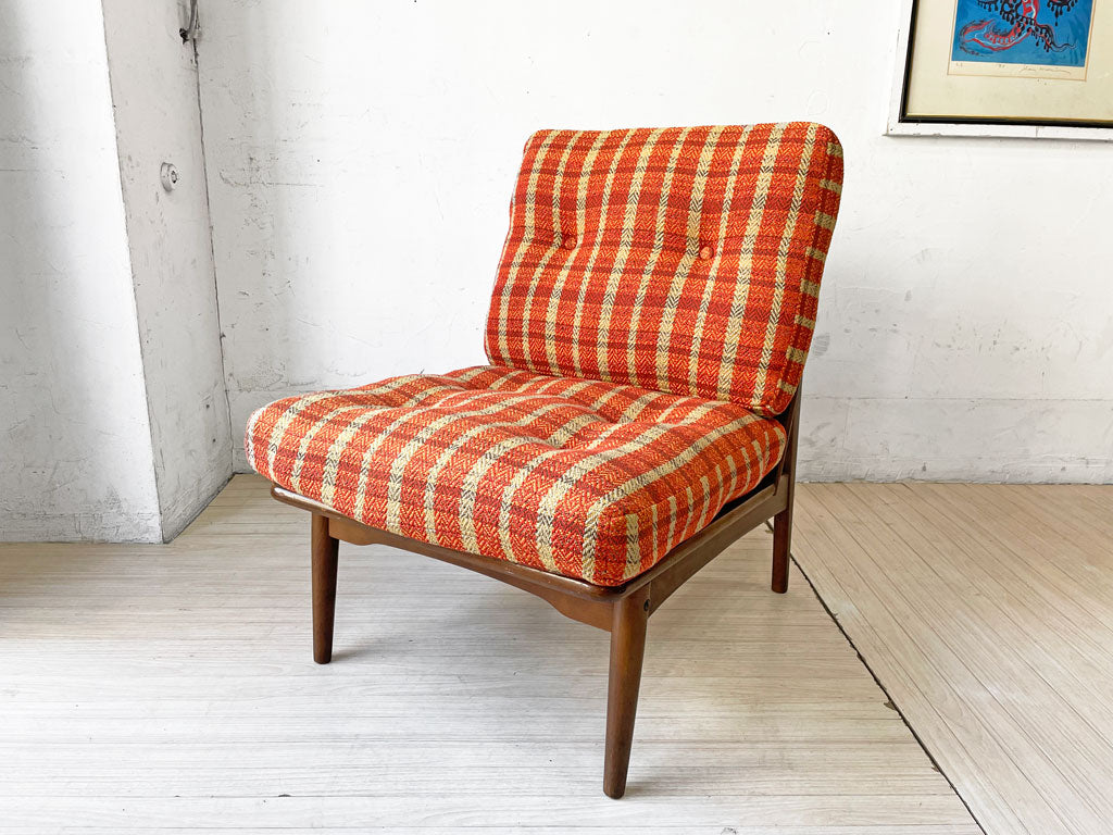 富士ファニチア Fuji furniture 1人掛けソファ ラウンジチェア アームレス ファブリック オレンジ ミッドセンチュリースタイル 中古品 買い取りしました。