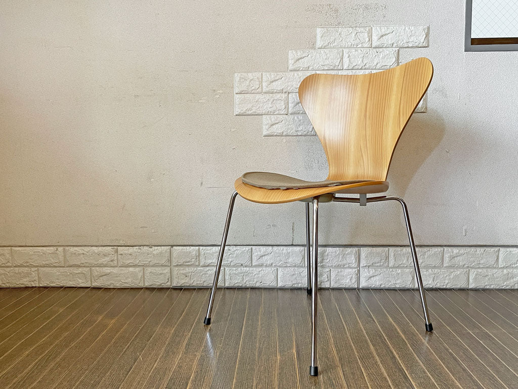 フリッツハンセン Fritz Hansen セブンチェア アルネ・ヤコブセン ビーチ材 ベントハンセンモブラー シートパッド付き 北欧家具 中古品  買い取りしました。