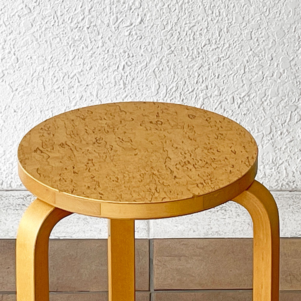 アルテック artek スツール60 Stool60 3本脚 2003年 スツール60の70周年記念 ゴールドプレート 限定モデル カーリーバーチ材 アルヴァ・アアルト 北欧家具 希少～誕生70周年記念～