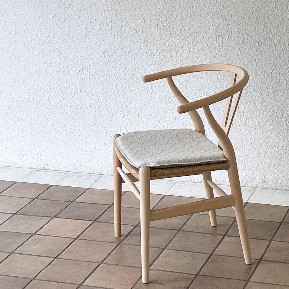 カールハンセン&サン Carl Hansen&Son Yチェア CH24 ハンス J. ウェグナー ビーチ材 ソープフィニッシュ + CONNECT タンバリン生地クッション付き 合計定価 ￥126500-　～まるで生きているかのように。～