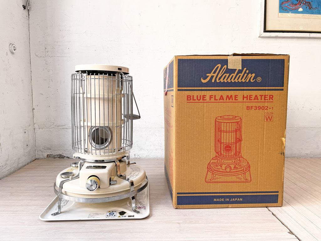 アラジン Aladdin BF3902 ブルーフレームヒーター 自然通気型解放式 石油ストーブ ホワイト 芯カッター 箱付き 2006年製 英国 中古品 買い取りしました。