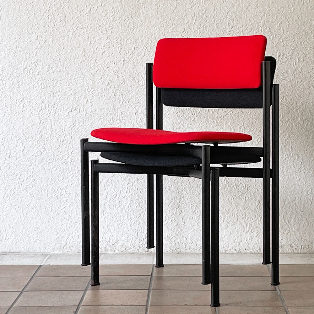  【用賀店】アスコ ASKO キキチェア KIKI CHAIR ダイニングチェア スチール ファブリック イルマリ・タピオヴァーラ フィンランド 北欧家具 ビンテージ  レッド＆ブラック 計2脚 買取させていただきました。