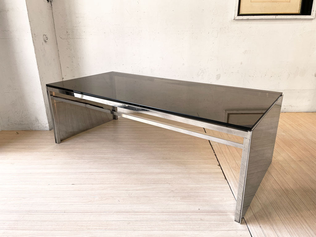 ホテル クラスカ Hotel CLASKA 備品 希少 オーダーメイド ガラス ローテーブル スモークガラス × ステンレス モダンデザイン インテンショナリーズ 中古品 買い取りしました。
