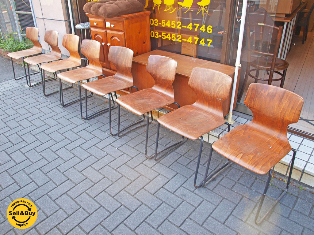 パグホルツ PAGHOLZ プライウッド スタッキング チェア  WEST GERMANY ビンテージ 西ドイツ製 8脚　中古品 買い取りしました。下北沢店 出張買取もお任せ下さい。