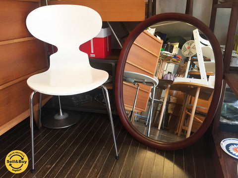 秋田木工 Akimoku ウォールミラー 大判型 古代色 柳宗理 デザイン 廃盤希少 ～ 柳宗理が手掛けるグッドデザインなウォールミラー。 【買取と販売とレンタルのお店】