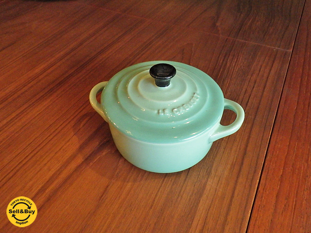 ルクルーゼ Le creuset ミニココット mini cocotte サテンブルー  買い取りしました。下北沢店 出張買取もお任せ下さい。