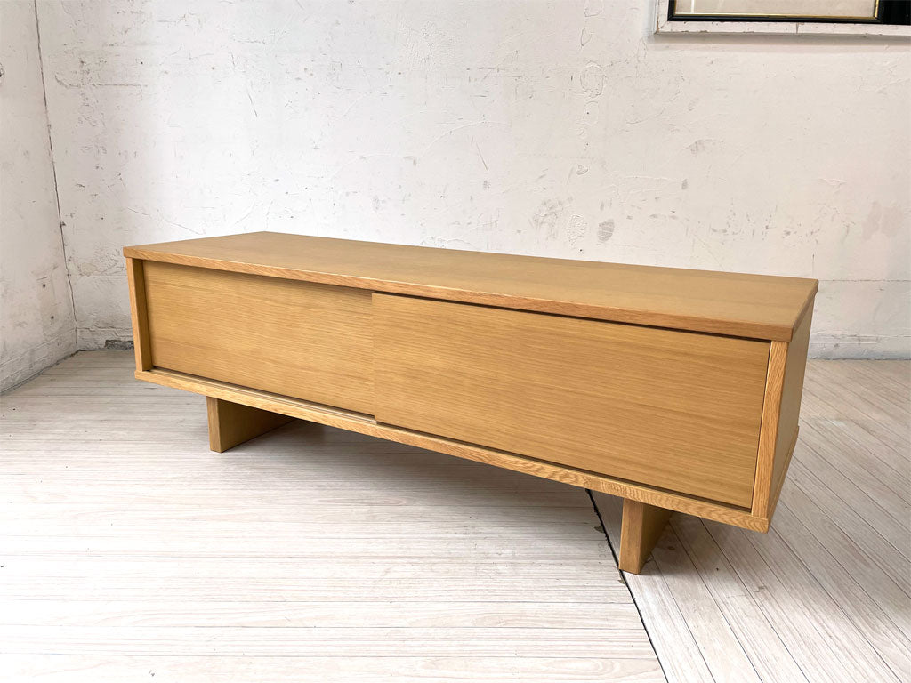 無印良品 MUJI リビングでもダイニングでも使えるシリーズ オーク材 AVラック 薄型 AVボード テレビ台 引戸 W110cm 美品 中古品 買い取りしました。