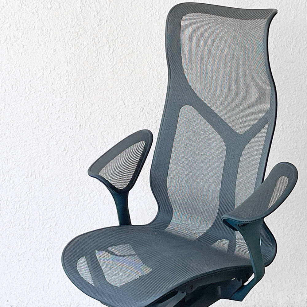 ハーマンミラー Herman Miller コズムチェア Cosm chair オフィスチェア タスクチェア デスクチェア ハイバック スタジオ7.5 定価271,700円　～未来へと続く椅子～