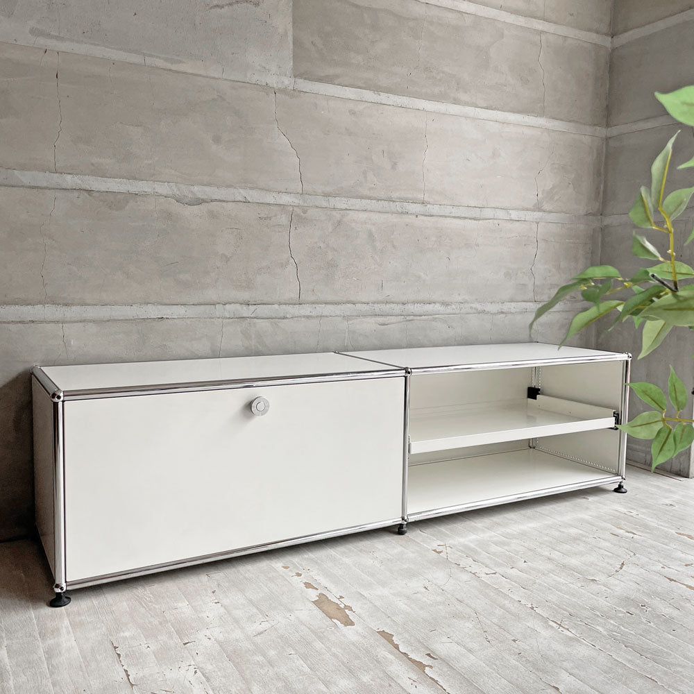 【学芸大学店】ユーエスエムハラー USMハラー USM Haller モジュラーファニチャー キャビネット AVボード ドロップダウンドア エクステンションシェルフ 2列1段 ピュアホワイト スイス ♪ 買取させていただきました。