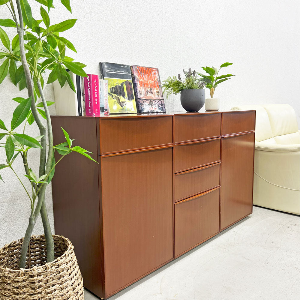 アルフレックス arflex コンダクター Conductor サイドボードキャビネット W150cm モダン シンプル イタリア ブラウン～ 空間を整え、魅せる。アルフレックスの上質収納～