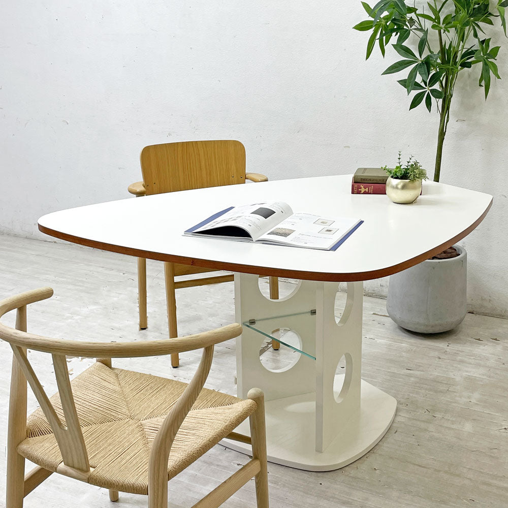 【祖師ヶ谷大蔵店】テクタ TECTA M21-2 ダイニングテーブル アッシュホワイト＆チェリー バウハウス ドイツ モダン アクタス ACTUS取扱 買取させていただきました。