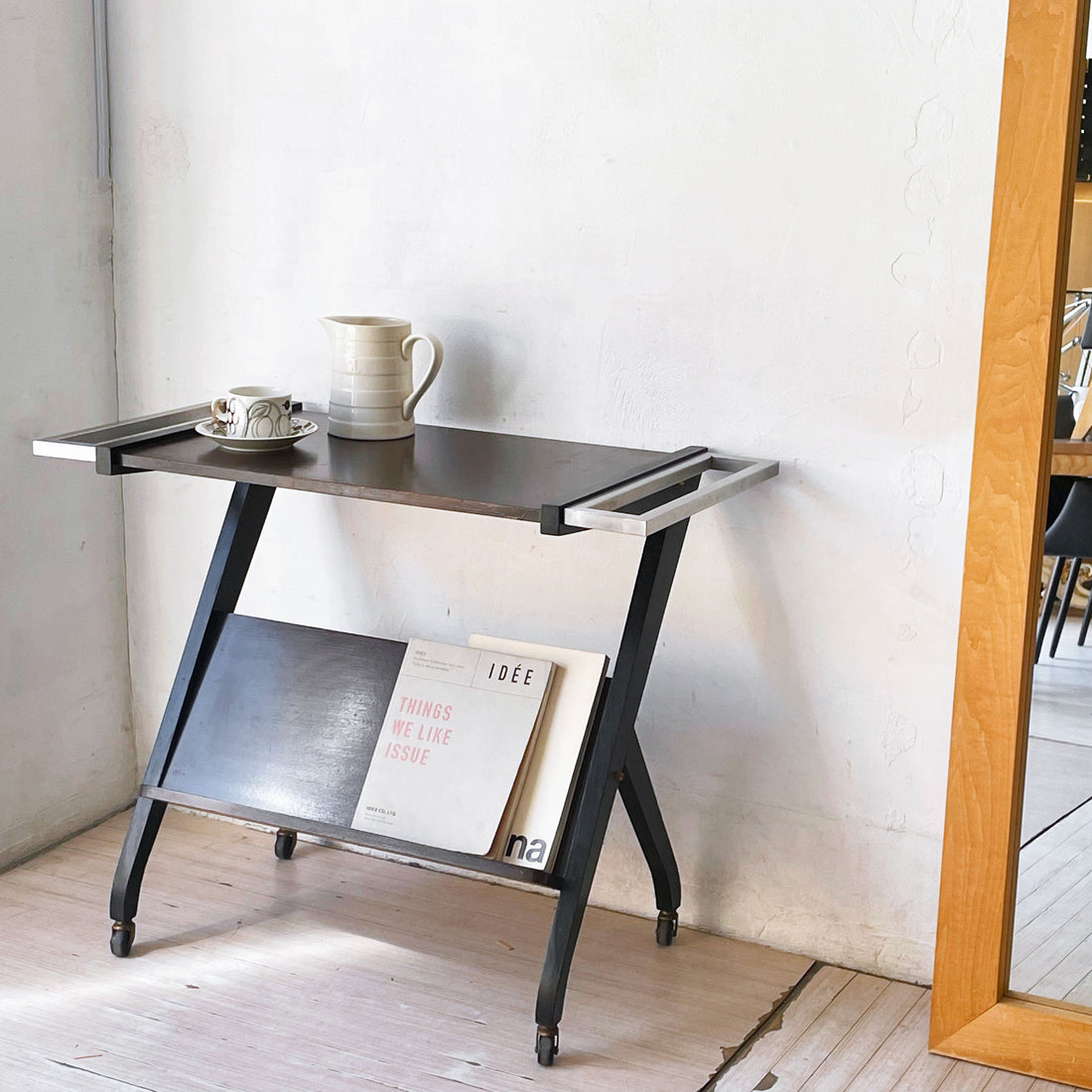 【下北沢店】 ビンテージ ウッド ローラー デスク Wood roller desk マガジンラック キッチンワゴン コンパスレッグ カート 買取させていただきました。