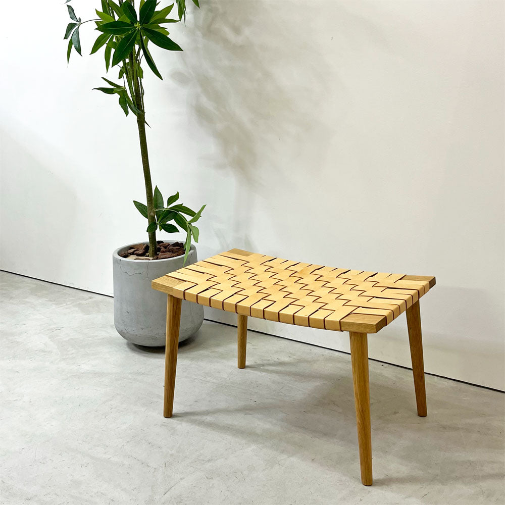 【祖師ヶ谷大蔵店】リッツウェル Ritzwell ヴィンセント VINCENT 1232 スツール ナラ材 本革 ミニマルデザイン 定価￥139,700- 買取させていただきました。