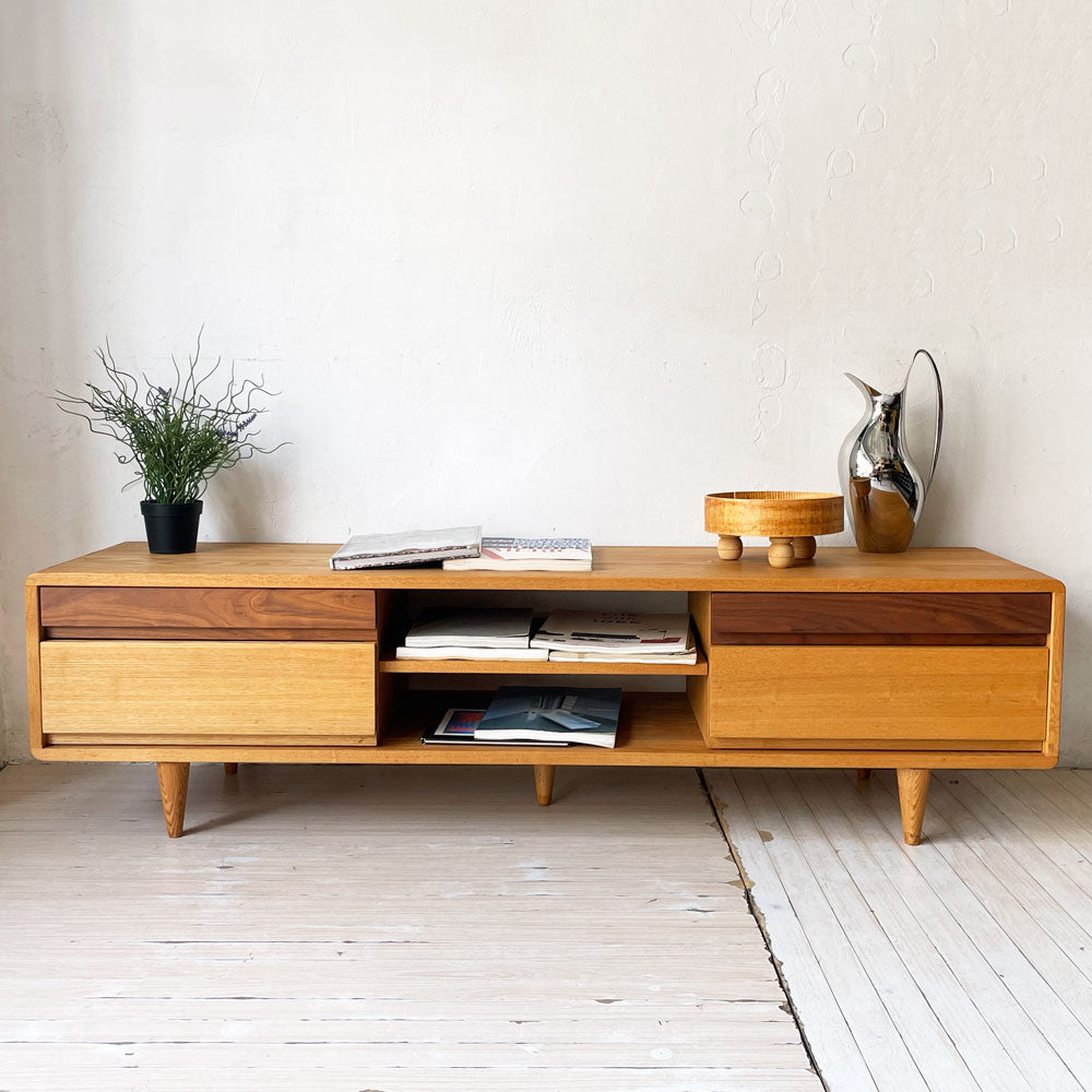 【下北沢店】アクタス ACTUS シンフォニー Symphony テレビボード AVボード 150cm タモ材×ウォールナット ツートンカラー 北欧スタイル 買取させていただきました。