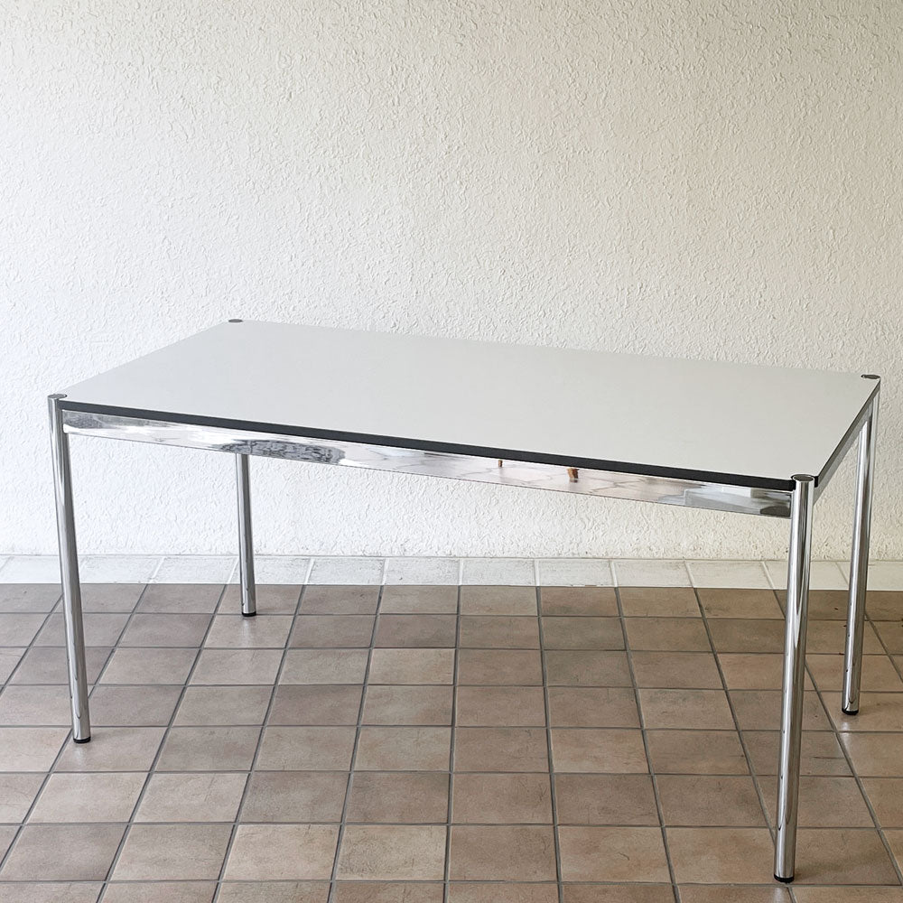  【用賀店】USMモジュラーファニチャー USM Haller USMハラーテーブル ワーキングデスク ダイニングテーブル W150×D75×H74cm アジャスター パールグレーラミネート(ホワイト) 高さ調整機能付 買取させていただきました。
